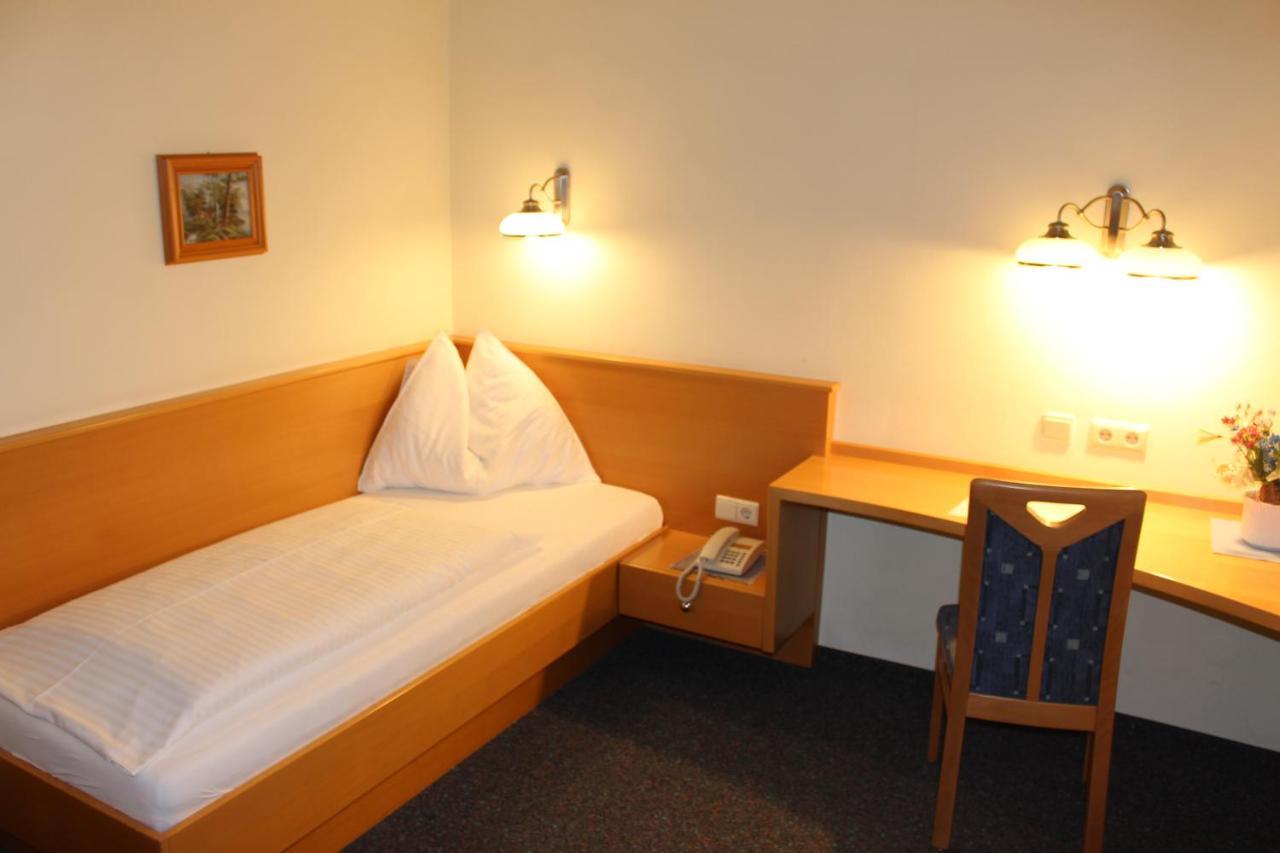 Pension Traude Graz Exterior photo